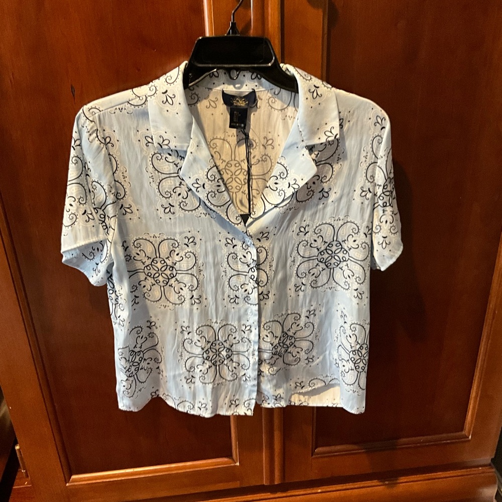 NWT Rachel Roy  Blue Patterned Short Sleeve Button-Up Top Size Small